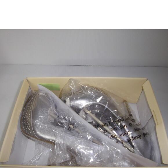 NWT Mariah Carey Pewter Leather Rhinestones 5" Stiletto Heel Pumps 7M - Picture 8 of 10